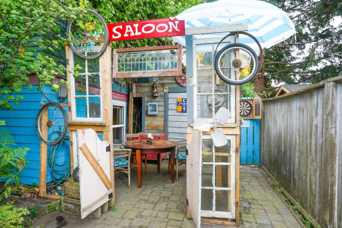 Artsy Private Guest Suite With Outdoor Saloon Vancouver Exteriör bild
